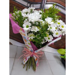 Ramo de gerveras y margaritas